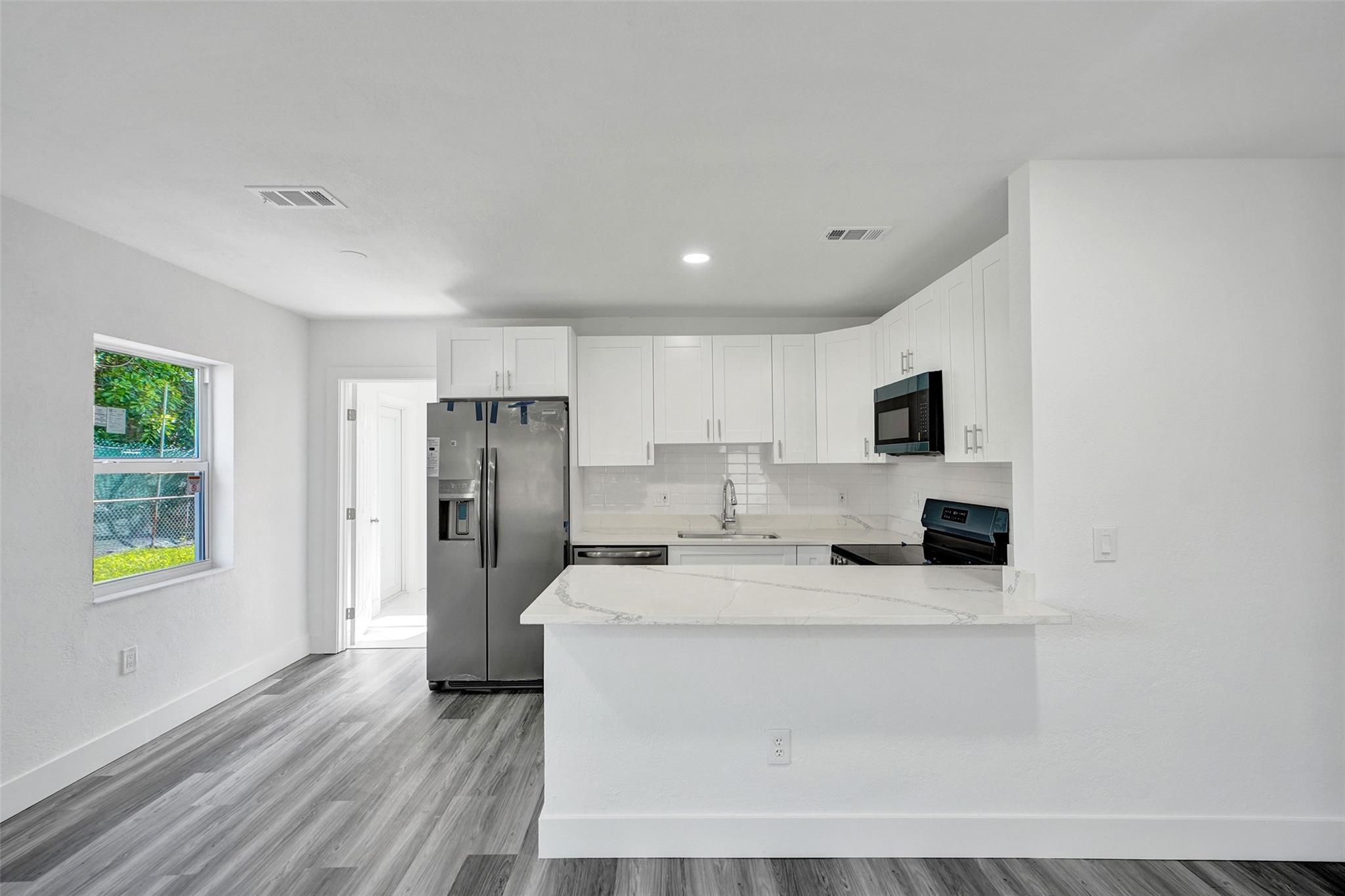 Bunche Park 1st Add - Residential