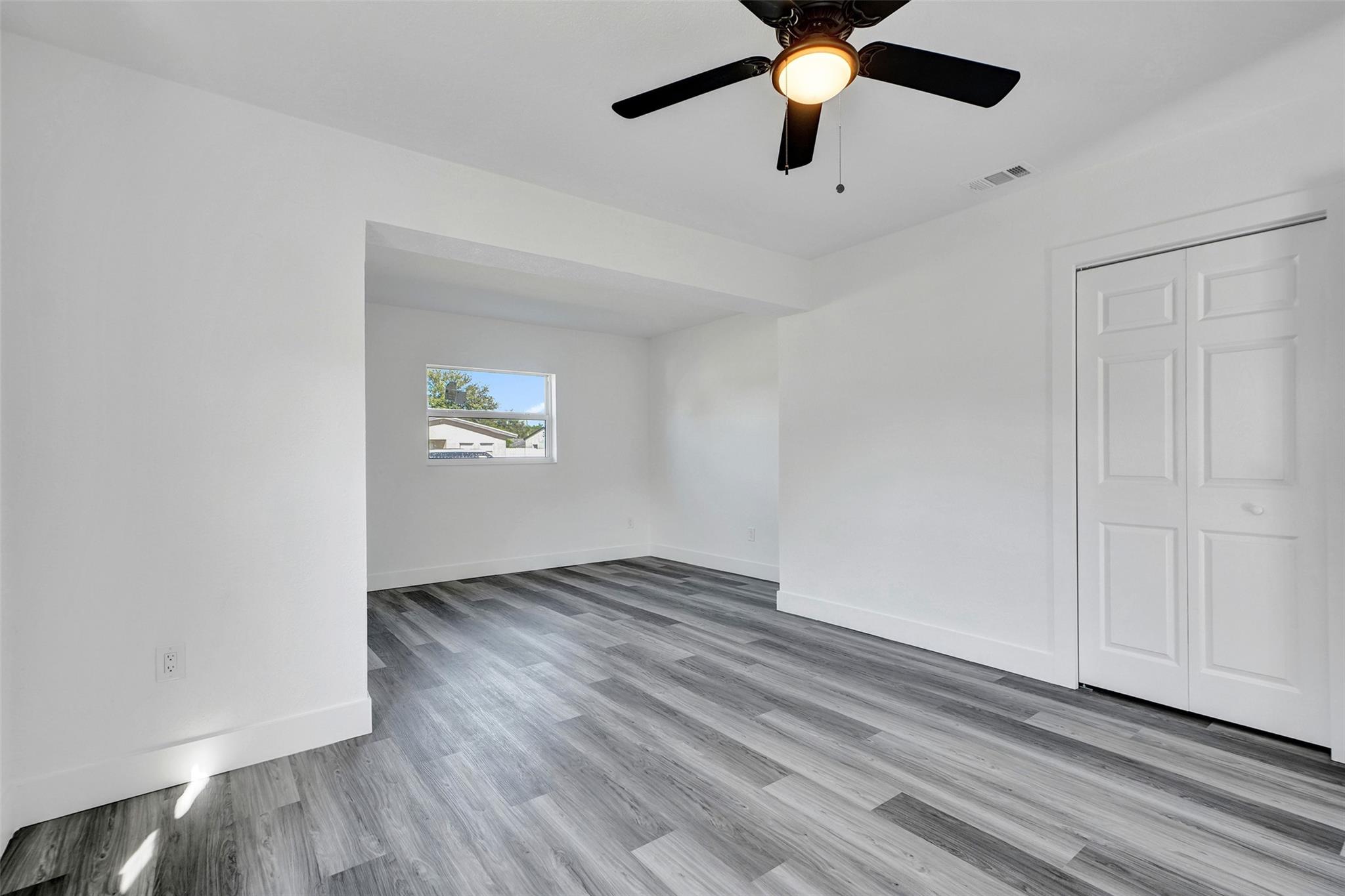 Bunche Park 1st Add - Residential