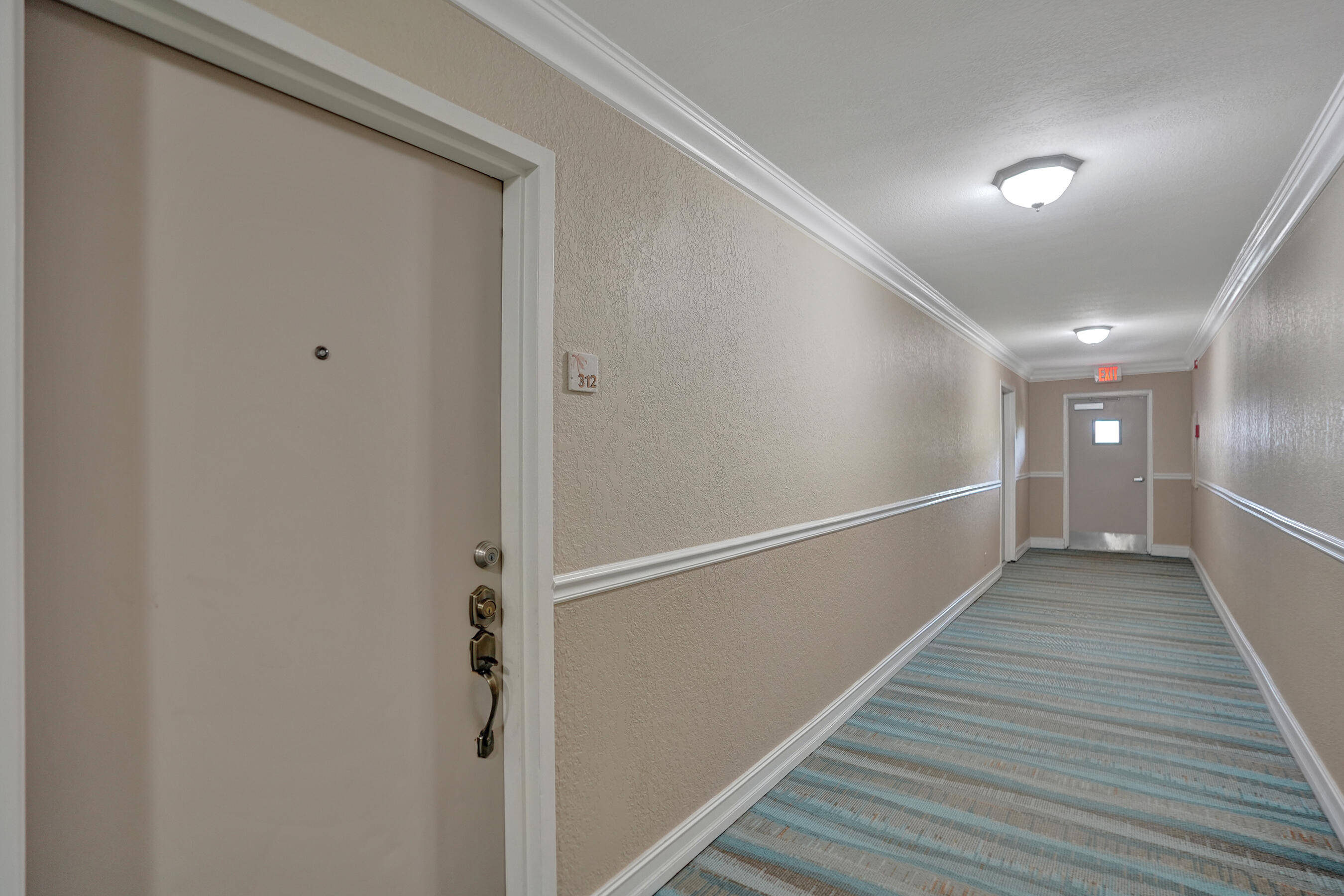 BAY YACHT CLUB CONDO - Residential Lease