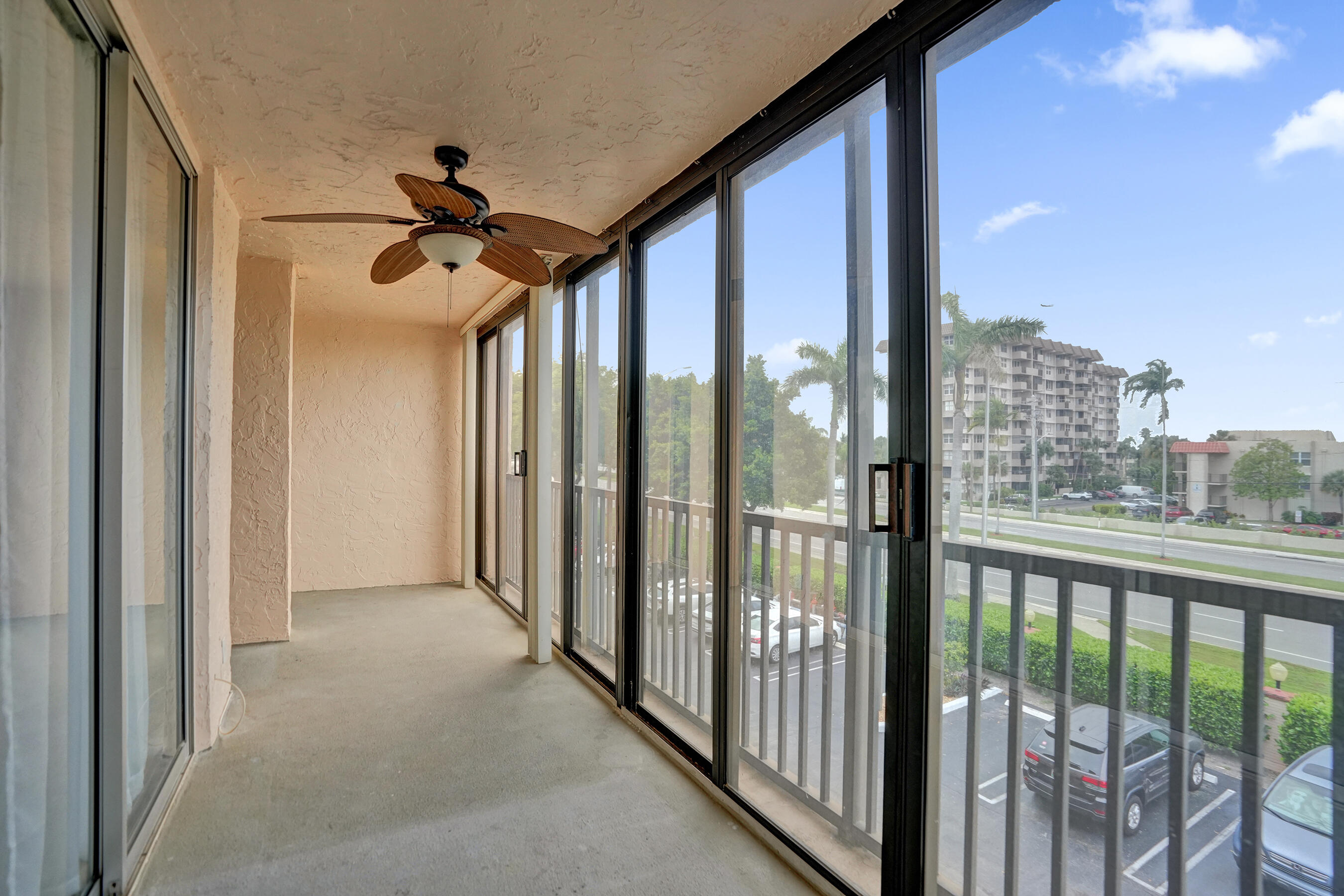 BAY YACHT CLUB CONDO - Residential Lease