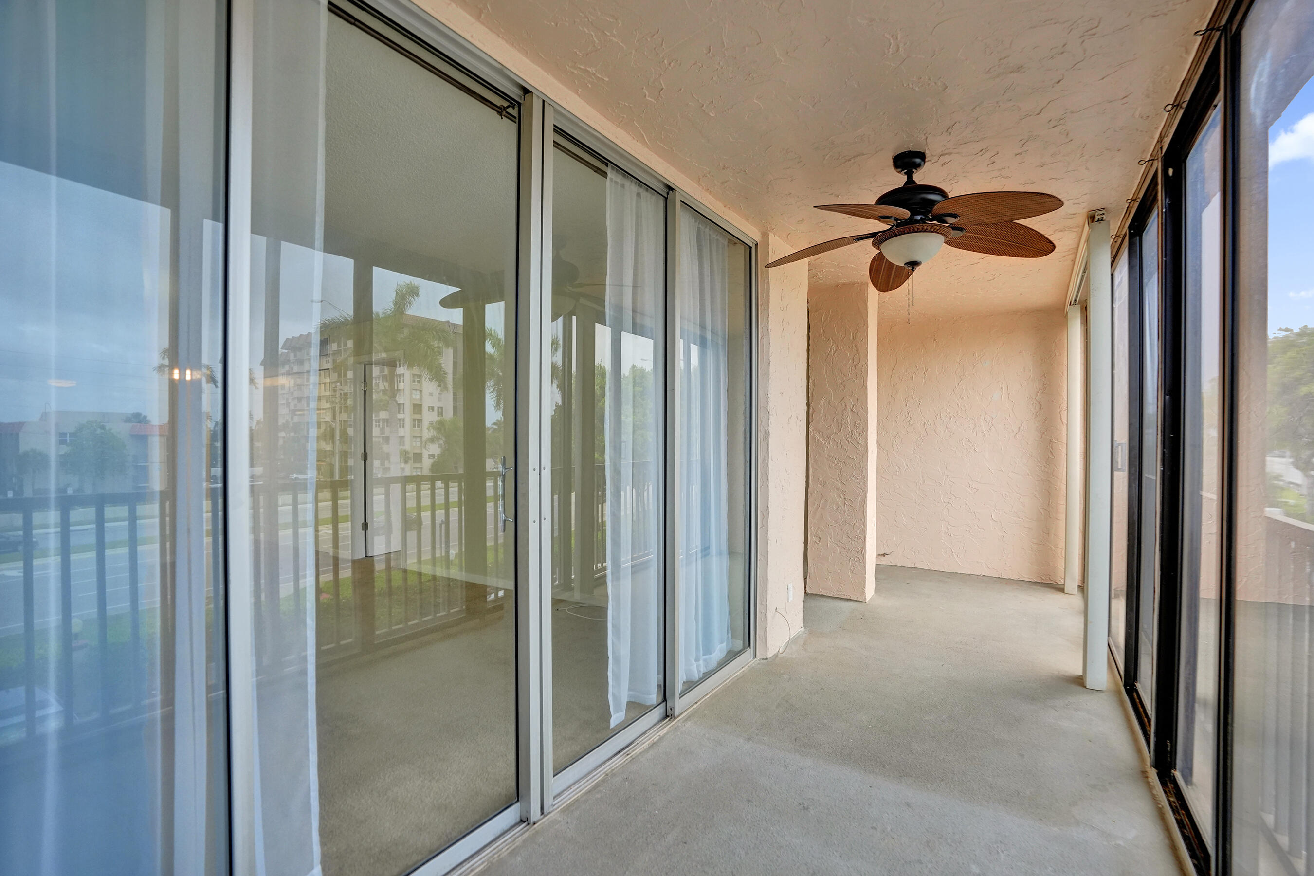 BAY YACHT CLUB CONDO - Residential Lease