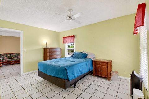 Tiny photo for 260 Cape Cod Circle, Lake Worth, FL 33467 (MLS # B26017119)