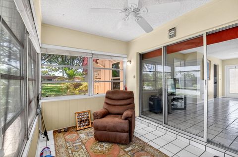 Tiny photo for 260 Cape Cod Circle, Lake Worth, FL 33467 (MLS # B26017119)