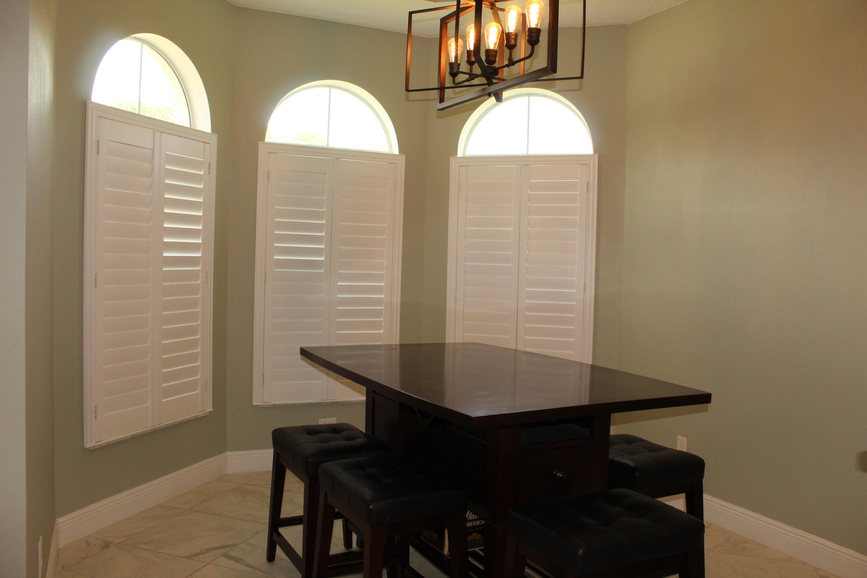 Palm Breeze Club - Residential