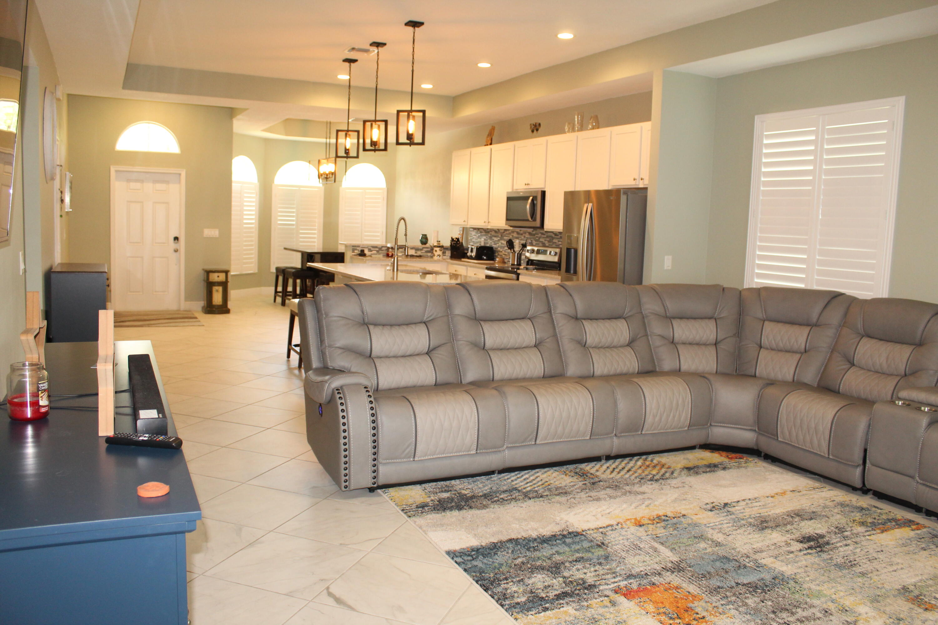 Palm Breeze Club - Residential