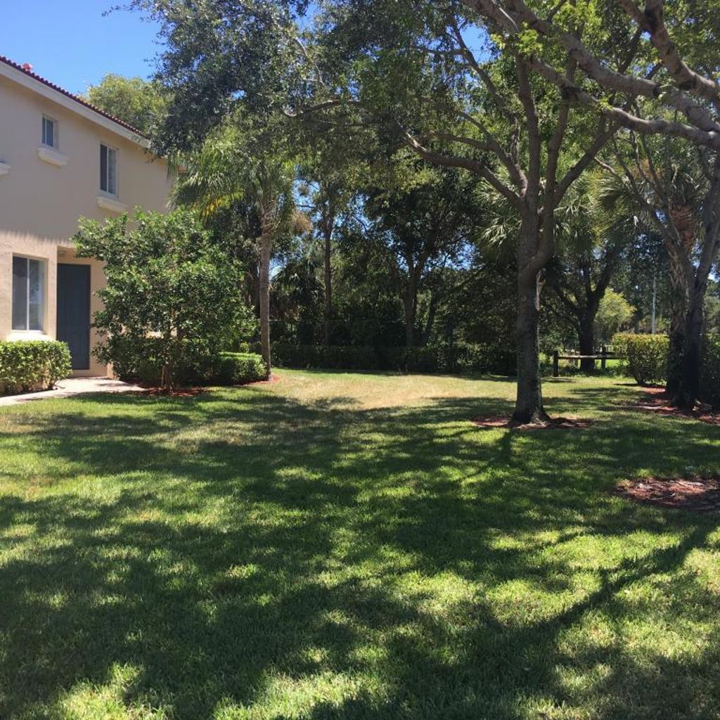 Photo of 3092 N Evergreen Circle #3092, Boynton Beach, FL 33426 (MLS # R10941056)