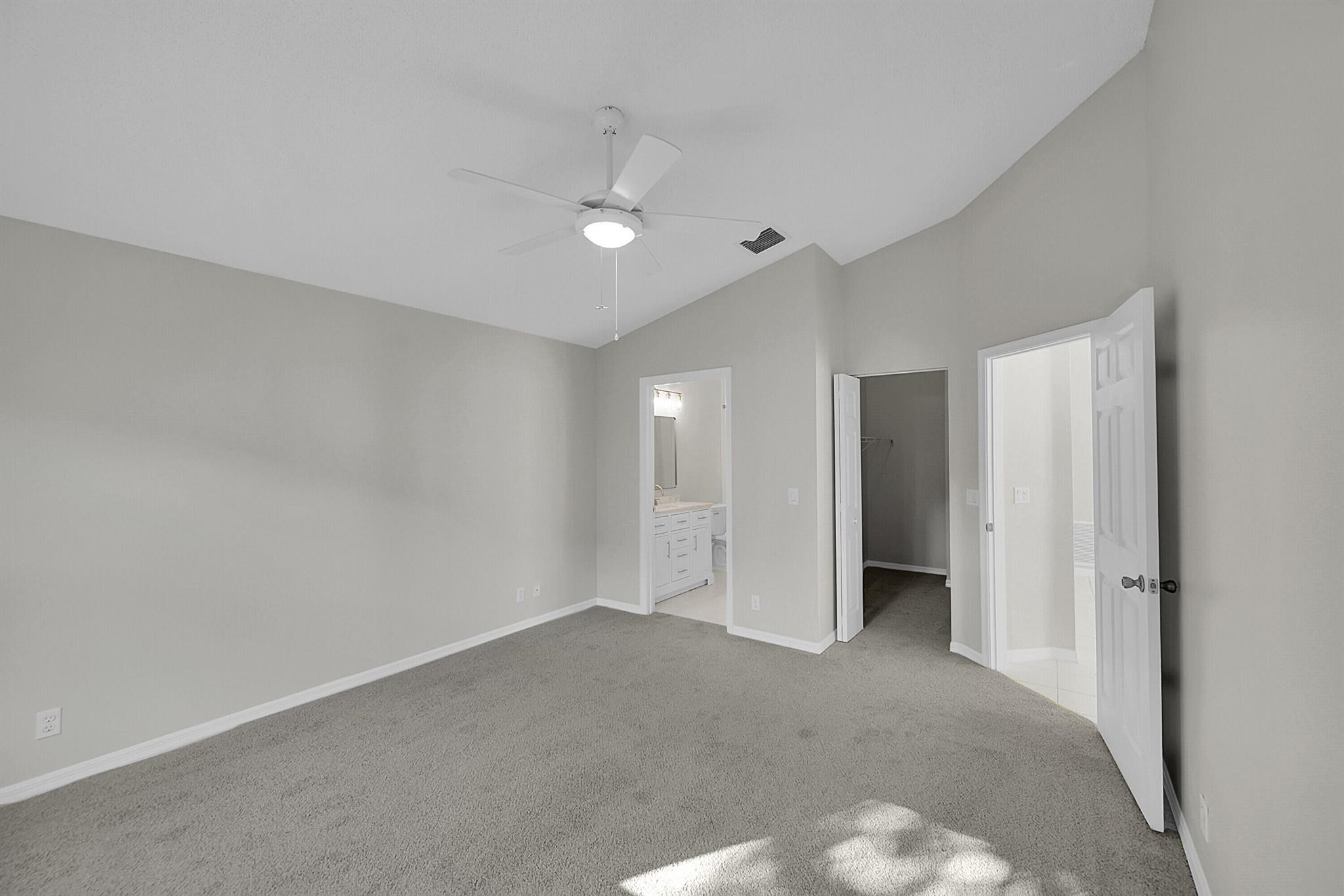 HILLSBORO COUNTRY CLUB PL - Residential