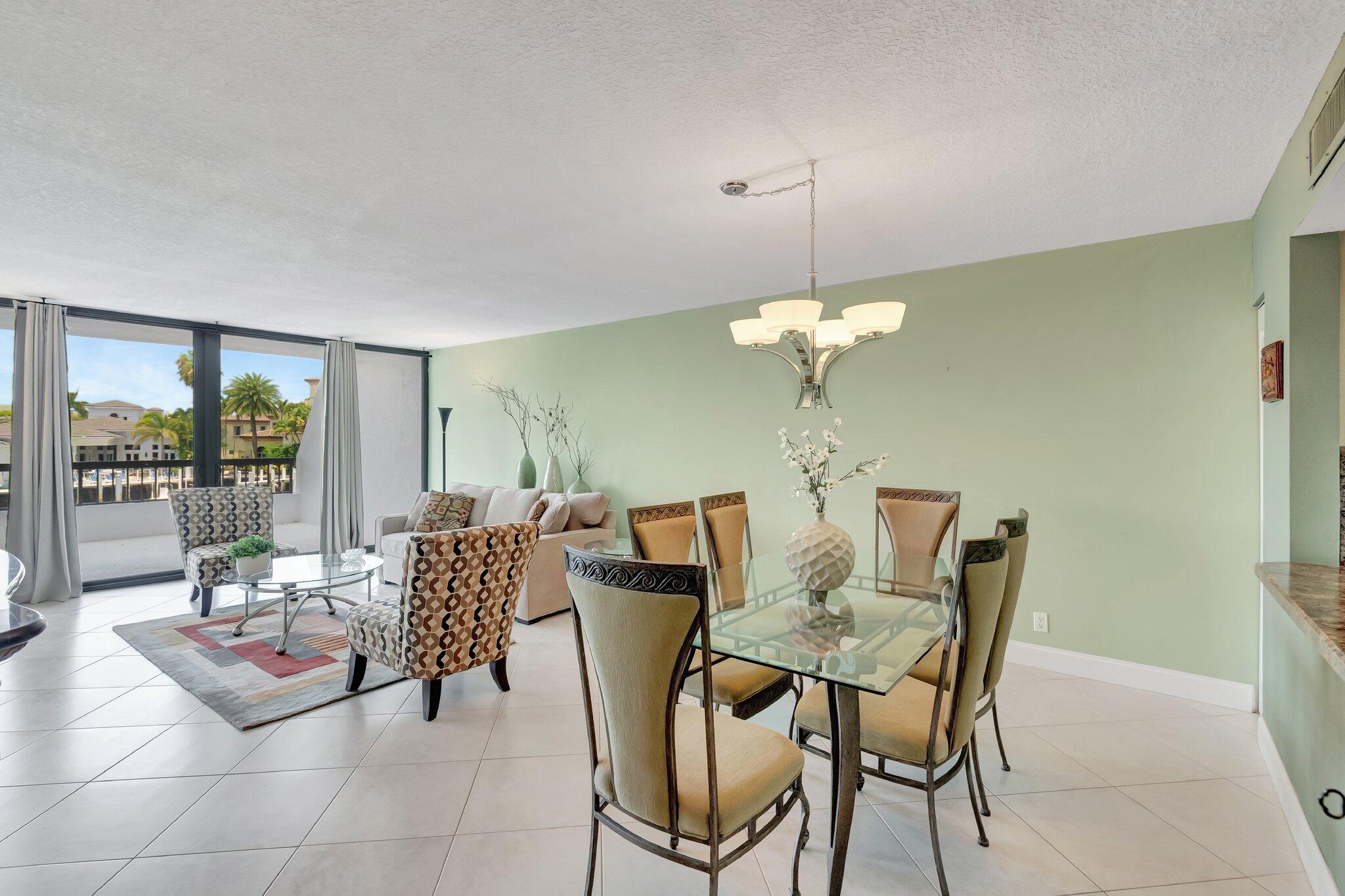 BRAEMAR ISLE CONDO - Residential