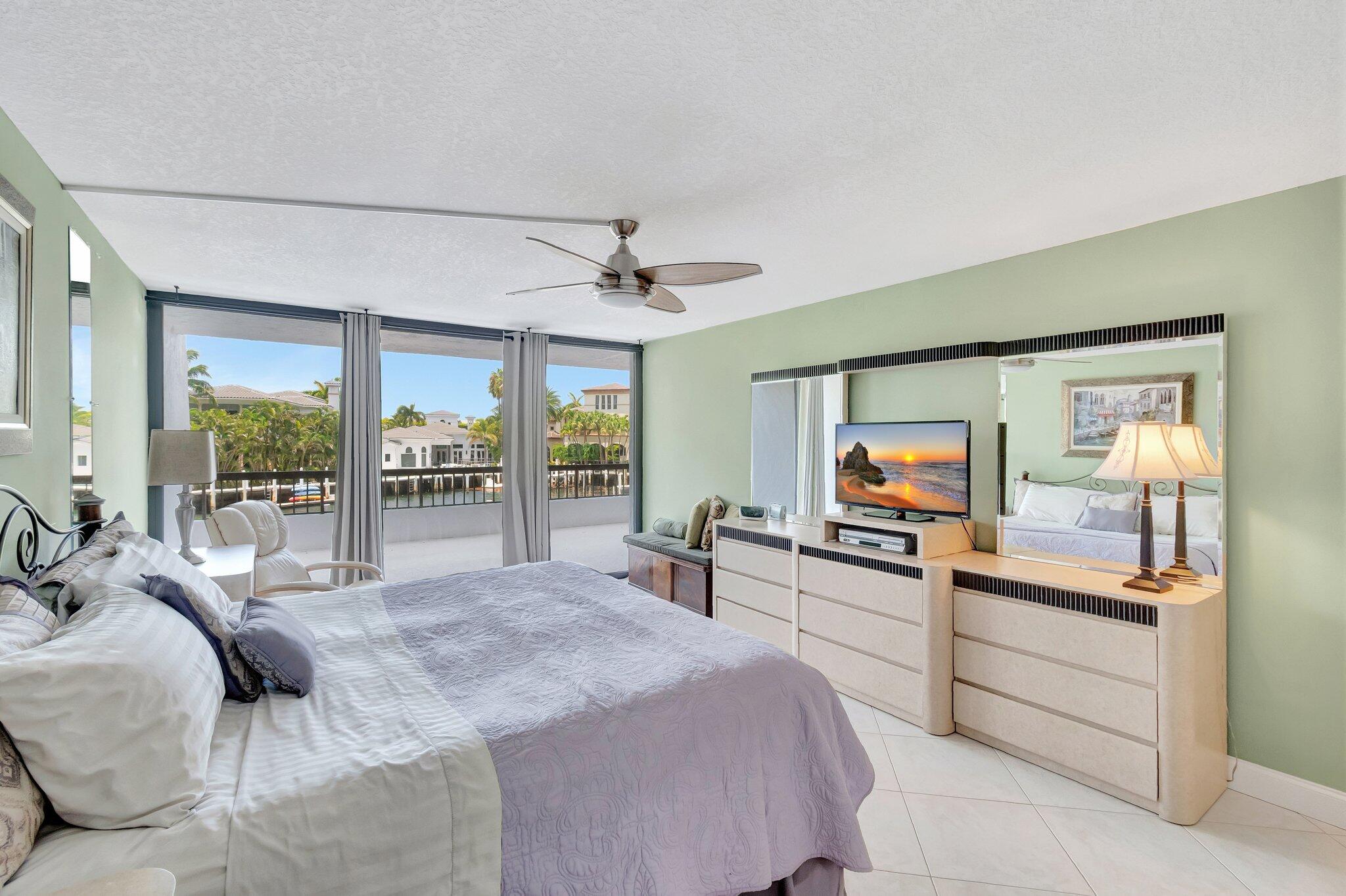 BRAEMAR ISLE CONDO - Residential