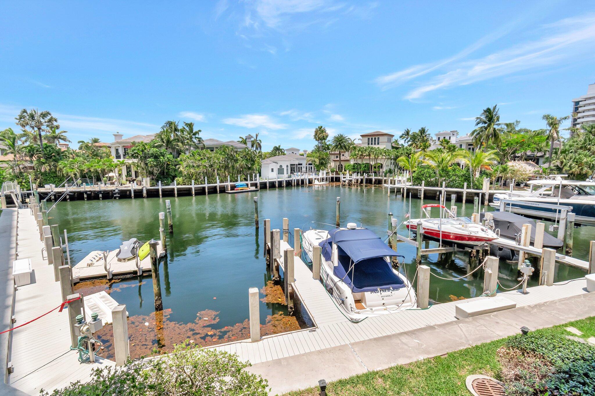 BRAEMAR ISLE CONDO - Residential