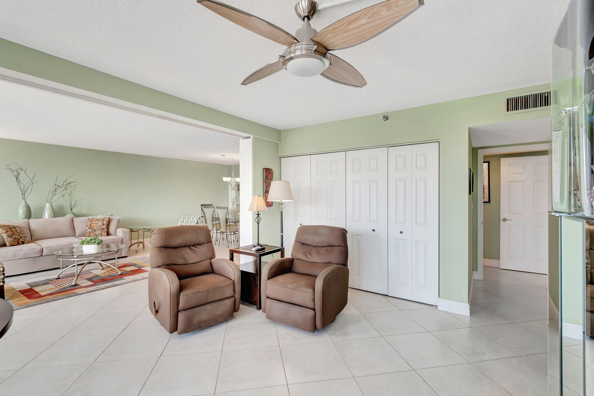 BRAEMAR ISLE CONDO - Residential