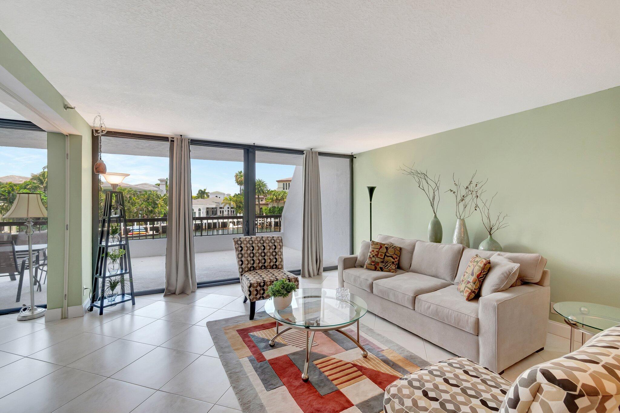 BRAEMAR ISLE CONDO - Residential