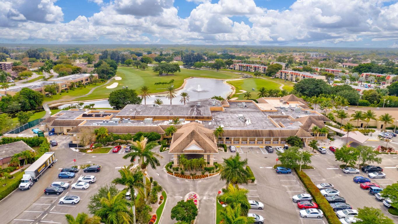 FOUNTAINS OF PALM BEACH CONDO 8 - Residential