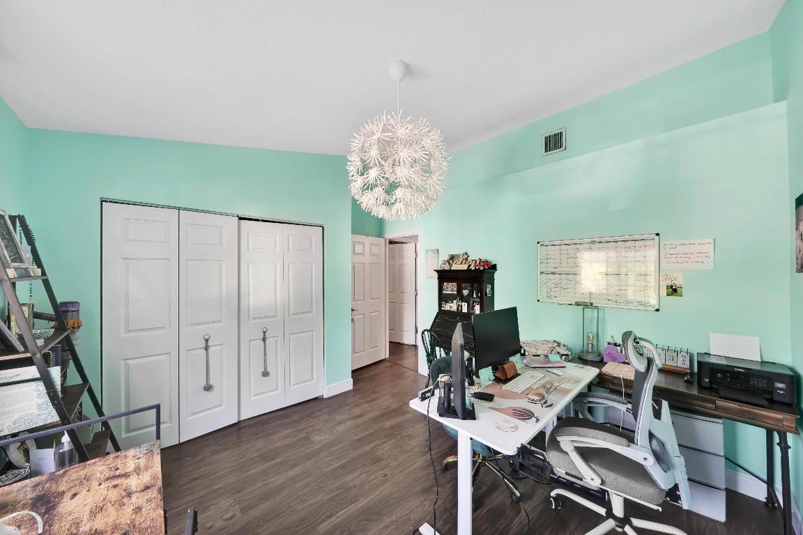 PARKLAND TERRACES - Residential