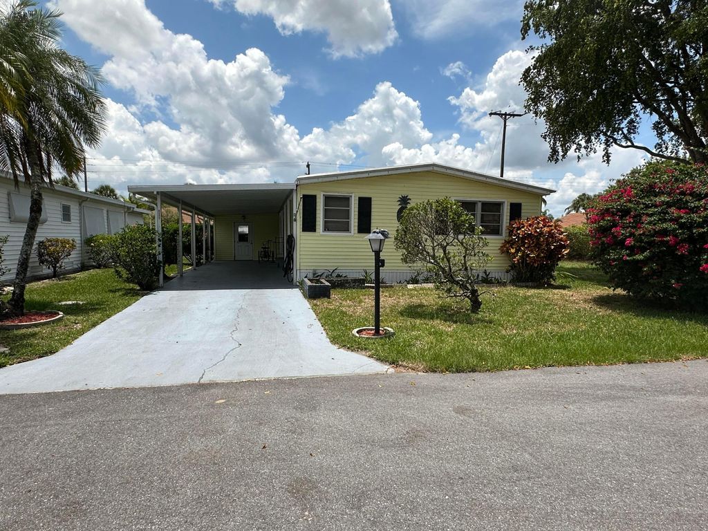Photo of 8422 South Street, Boca Raton, FL 33433 (MLS # R11093293)