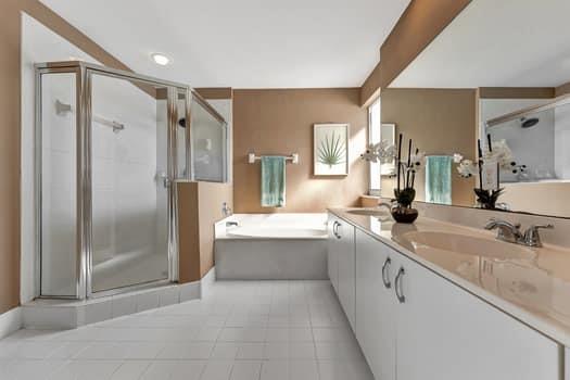 Regency Lakes At Coconut - Residential Lease