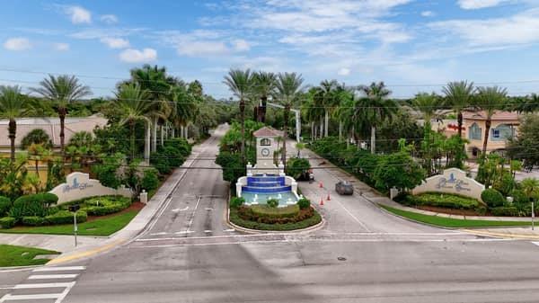 Regency Lakes At Coconut - Residential Lease