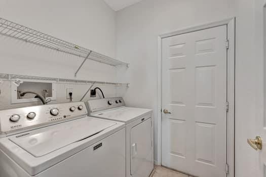 Regency Lakes At Coconut - Residential Lease