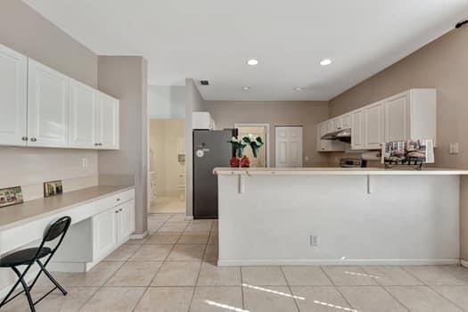 Regency Lakes At Coconut - Residential Lease
