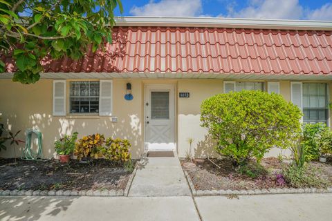 A home in Lake Worth