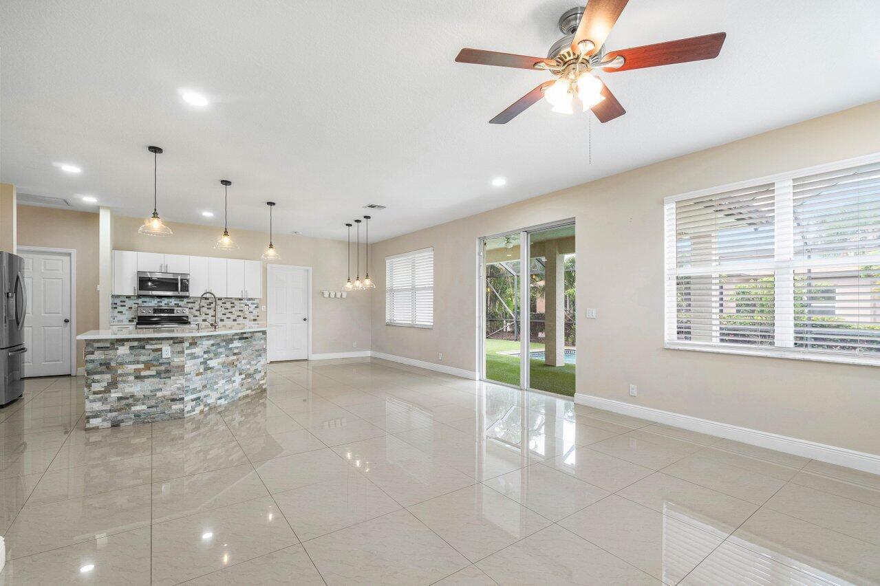1403 Bethpage Way