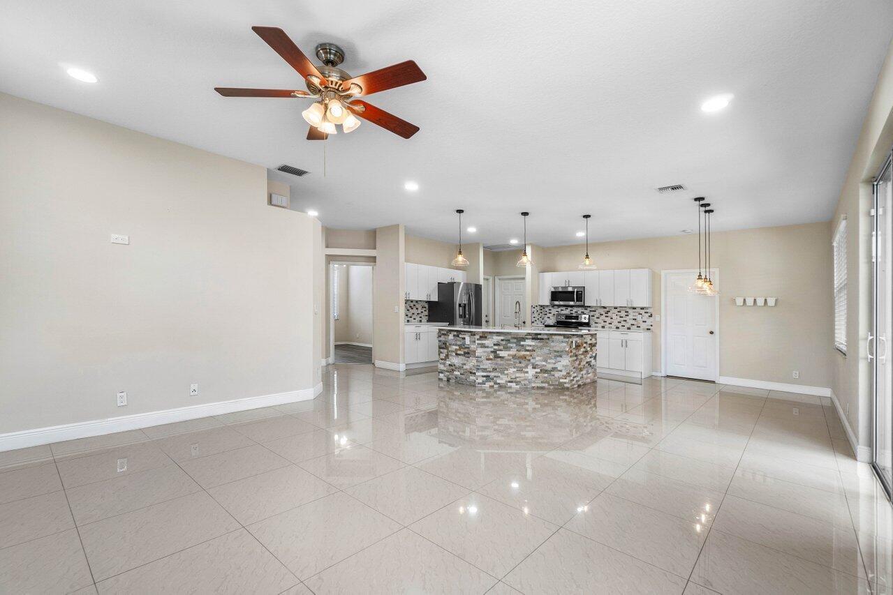 1403 Bethpage Way