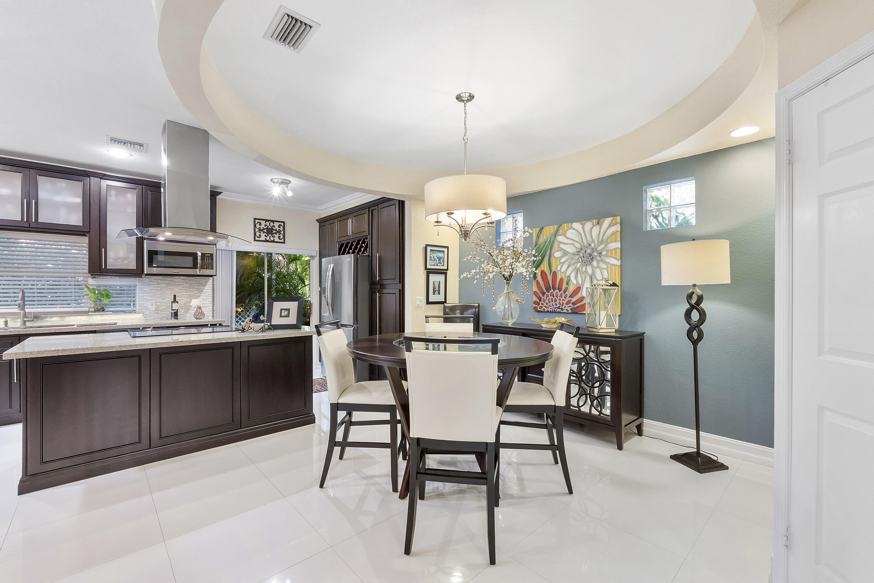 11377 Lakeview Drive 69-u