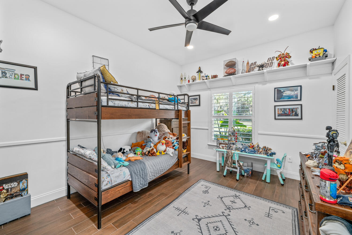 LOXAHATCHEE GROVES - Residential