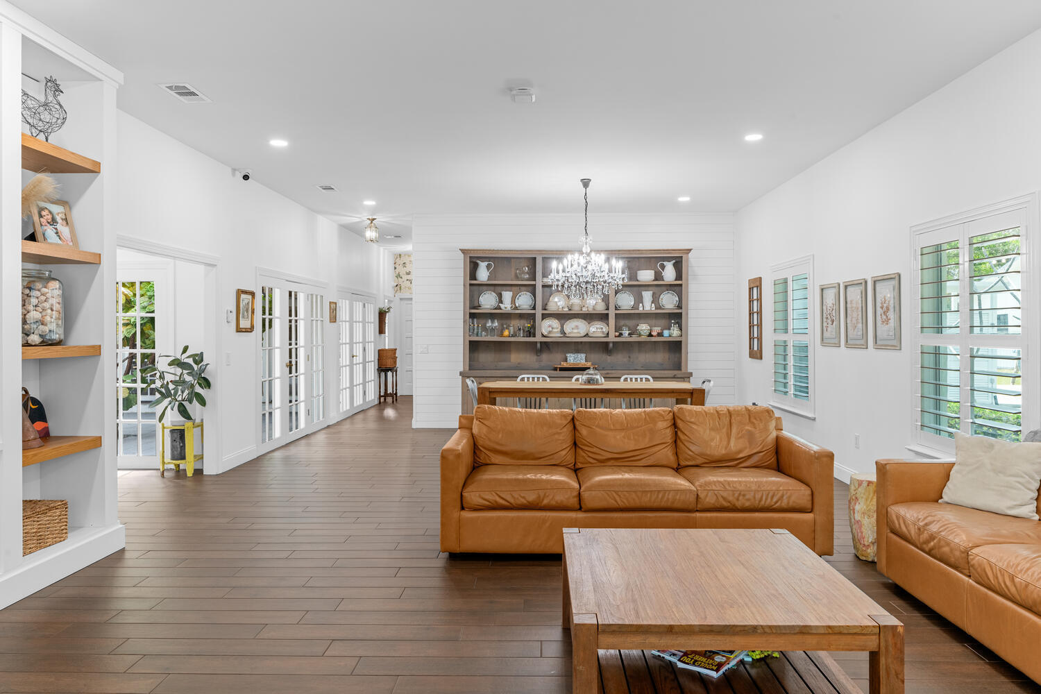 LOXAHATCHEE GROVES - Residential