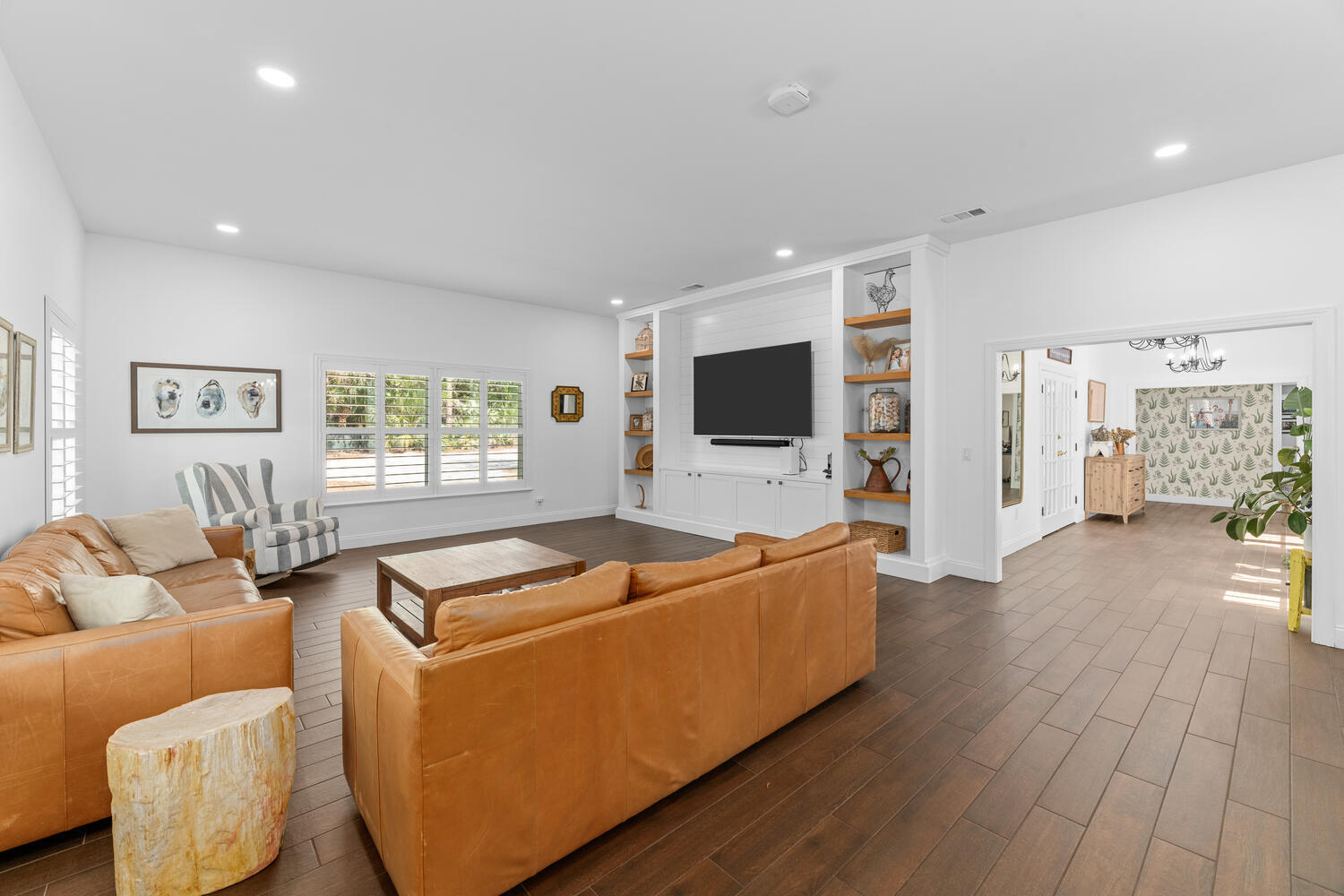 LOXAHATCHEE GROVES - Residential