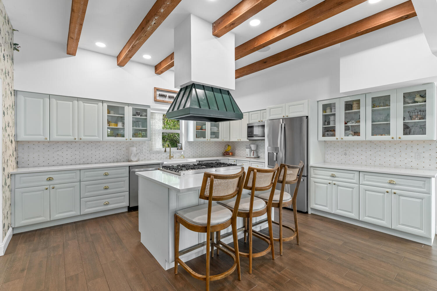 LOXAHATCHEE GROVES - Residential