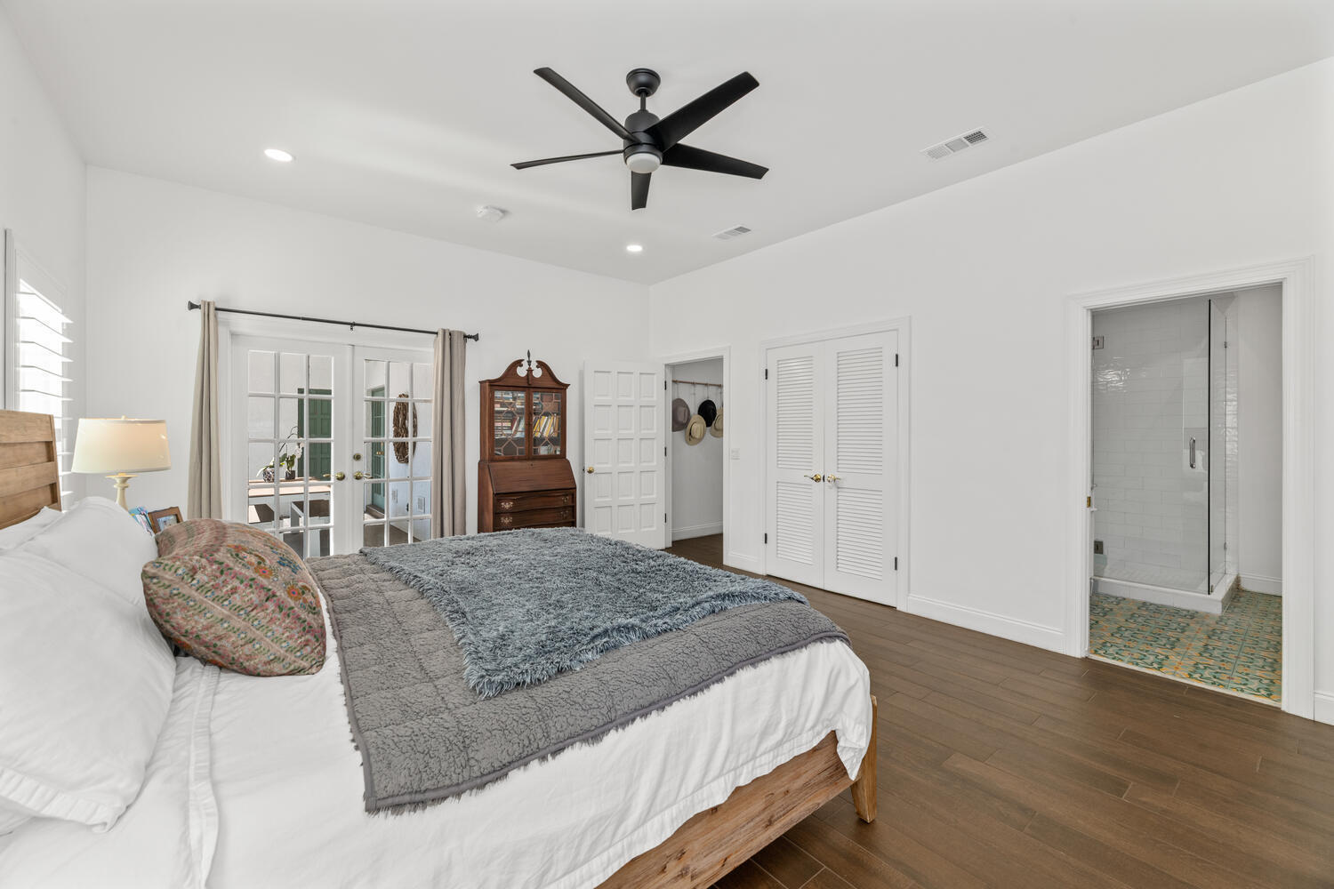 LOXAHATCHEE GROVES - Residential