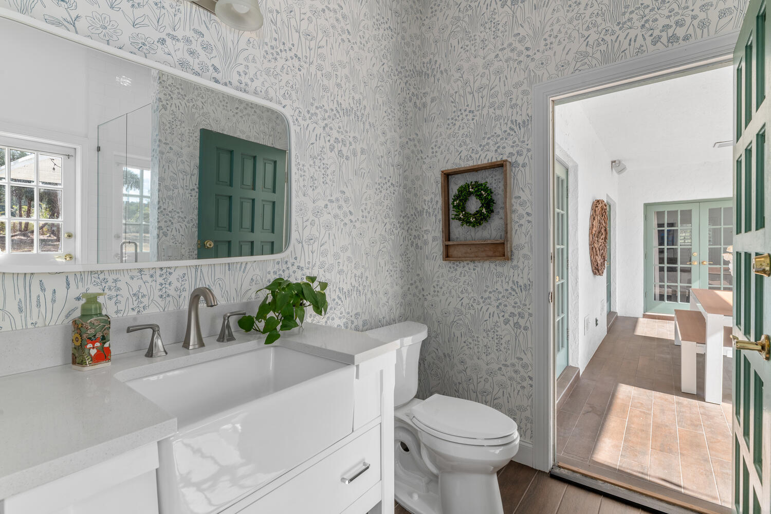 LOXAHATCHEE GROVES - Residential