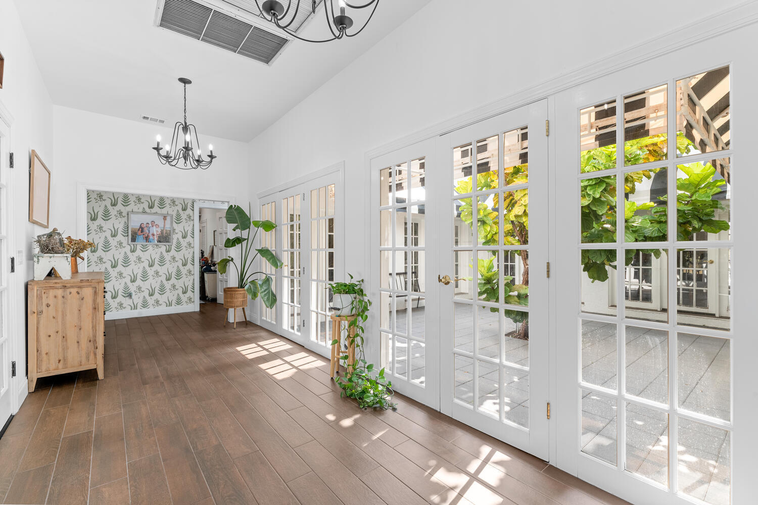 LOXAHATCHEE GROVES - Residential