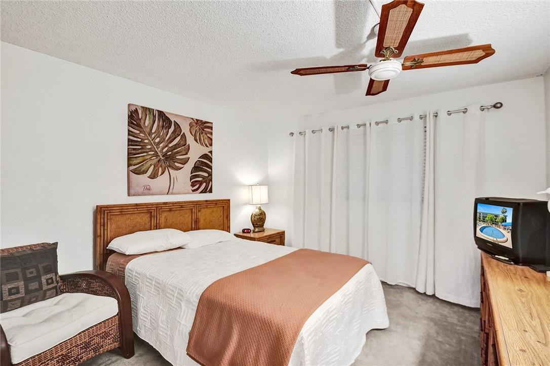 HAMPTON GARDENS - Residential