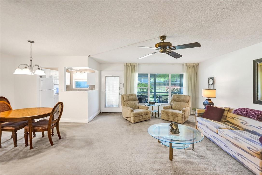 HAMPTON GARDENS - Residential