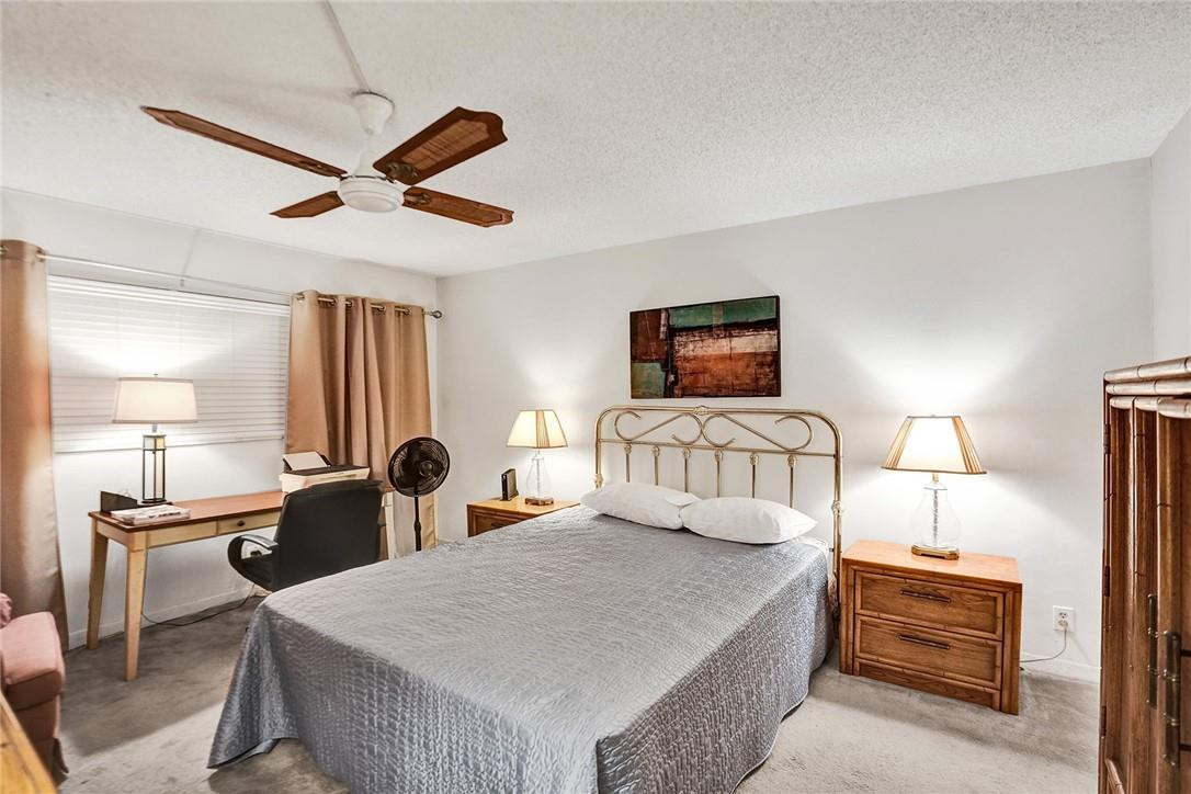 HAMPTON GARDENS - Residential