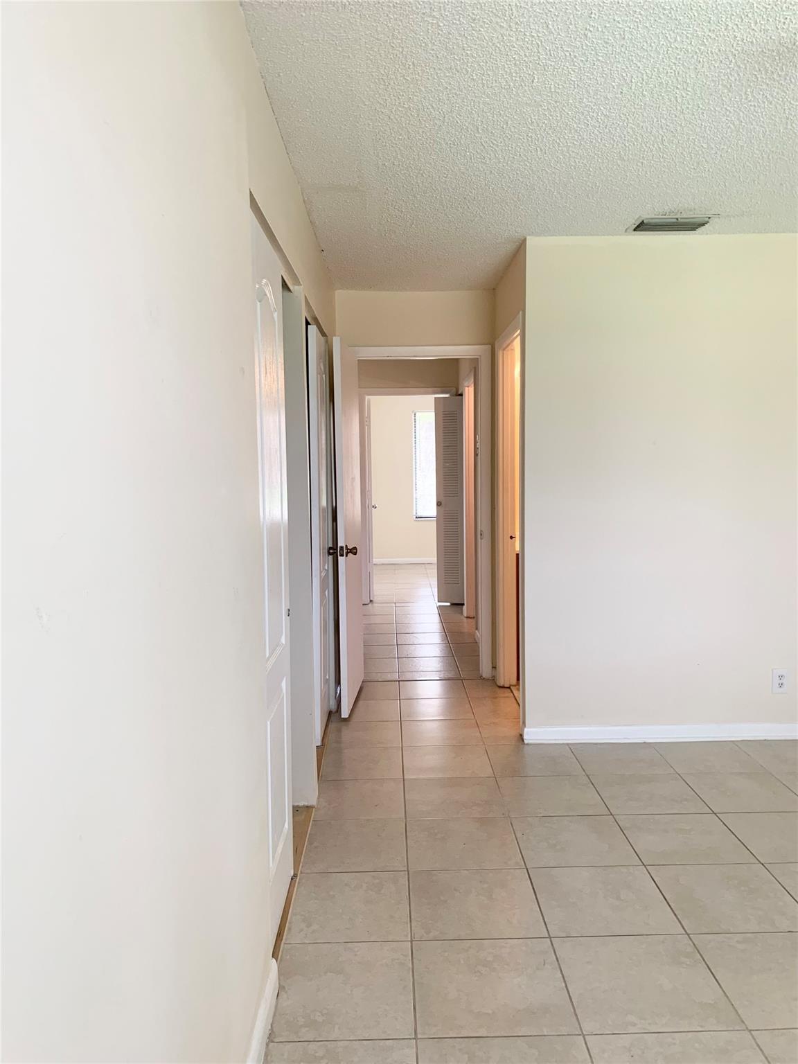 Briarridge 01 - Residential Lease