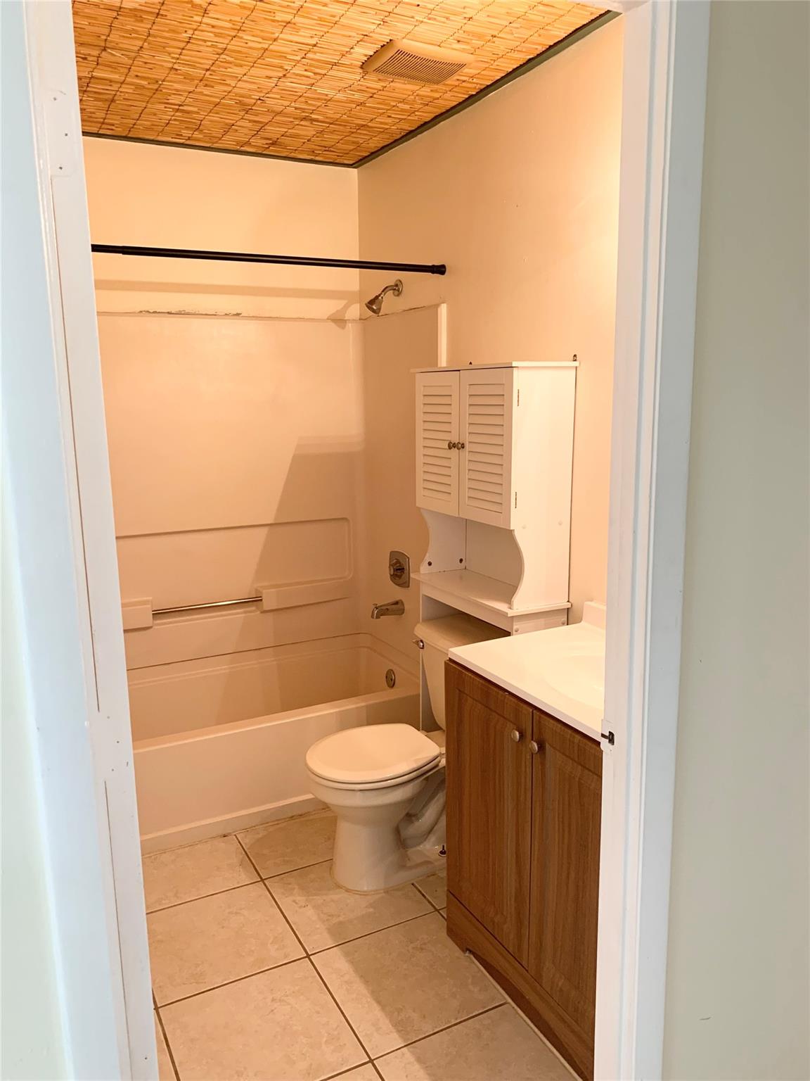 Briarridge 01 - Residential Lease