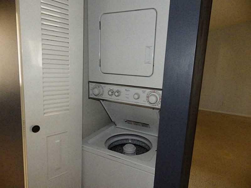 1172 Coral Club Drive 1172