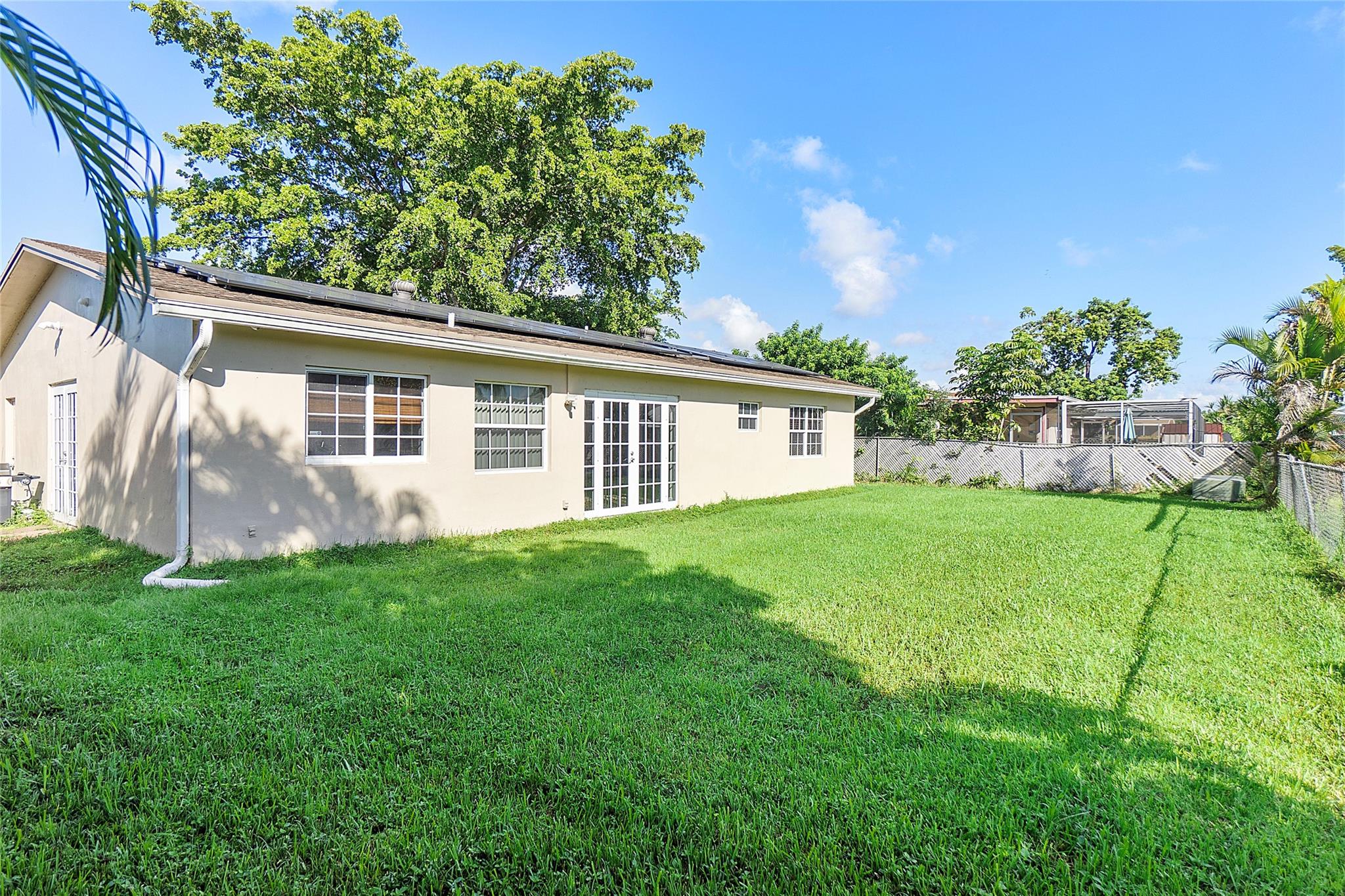 Sunflower 76-32 B - Residential
