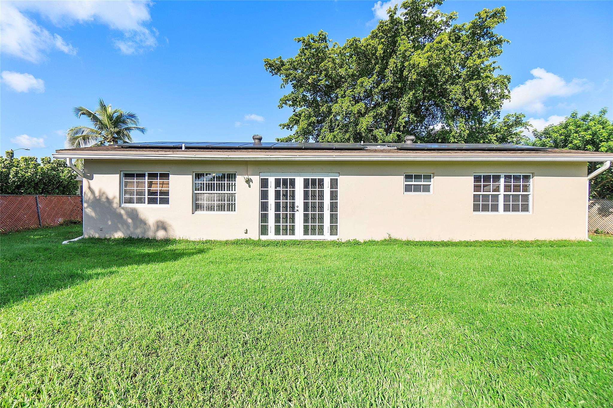 Sunflower 76-32 B - Residential