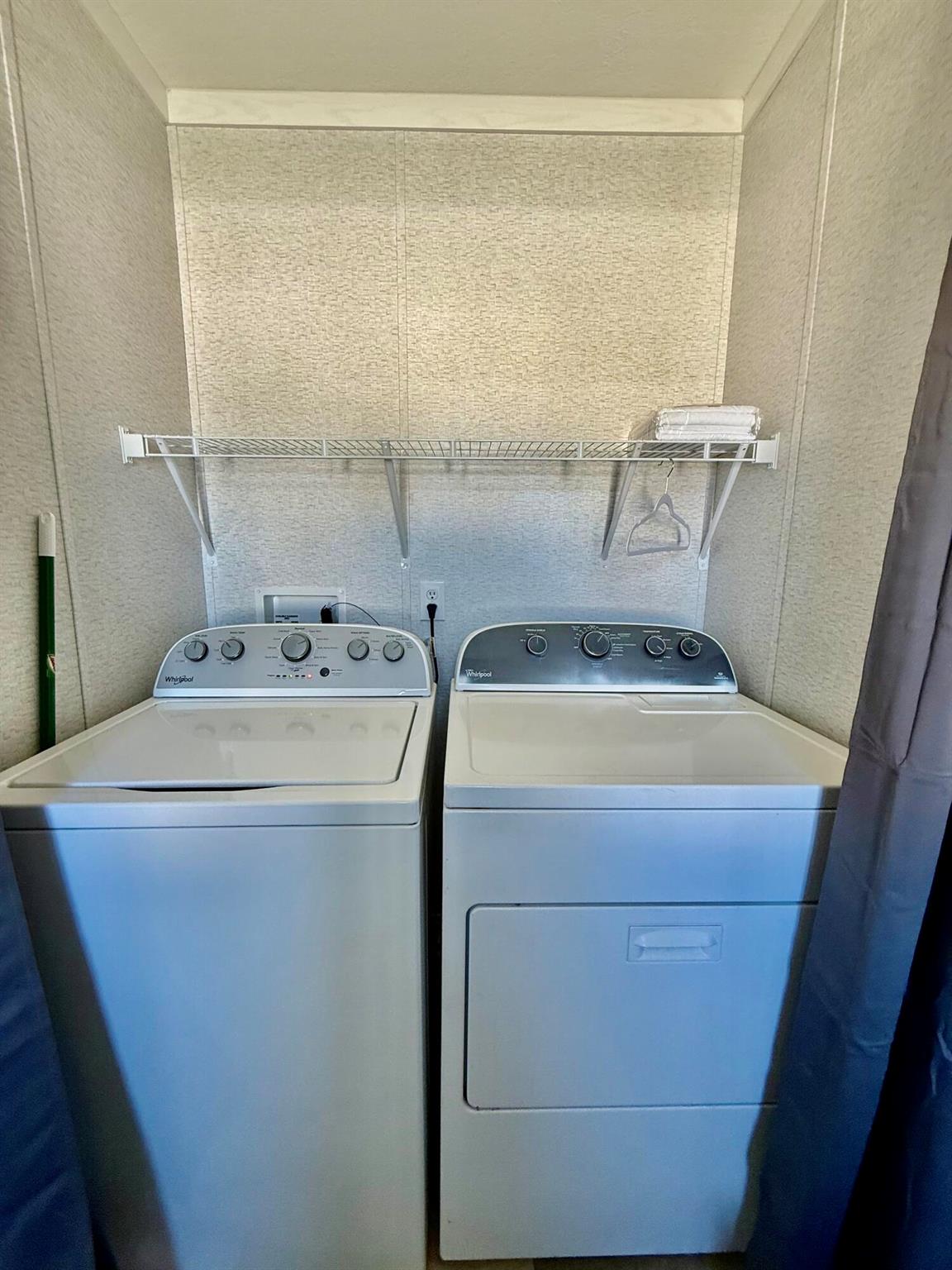 RIDGEWAY - Residential Lease