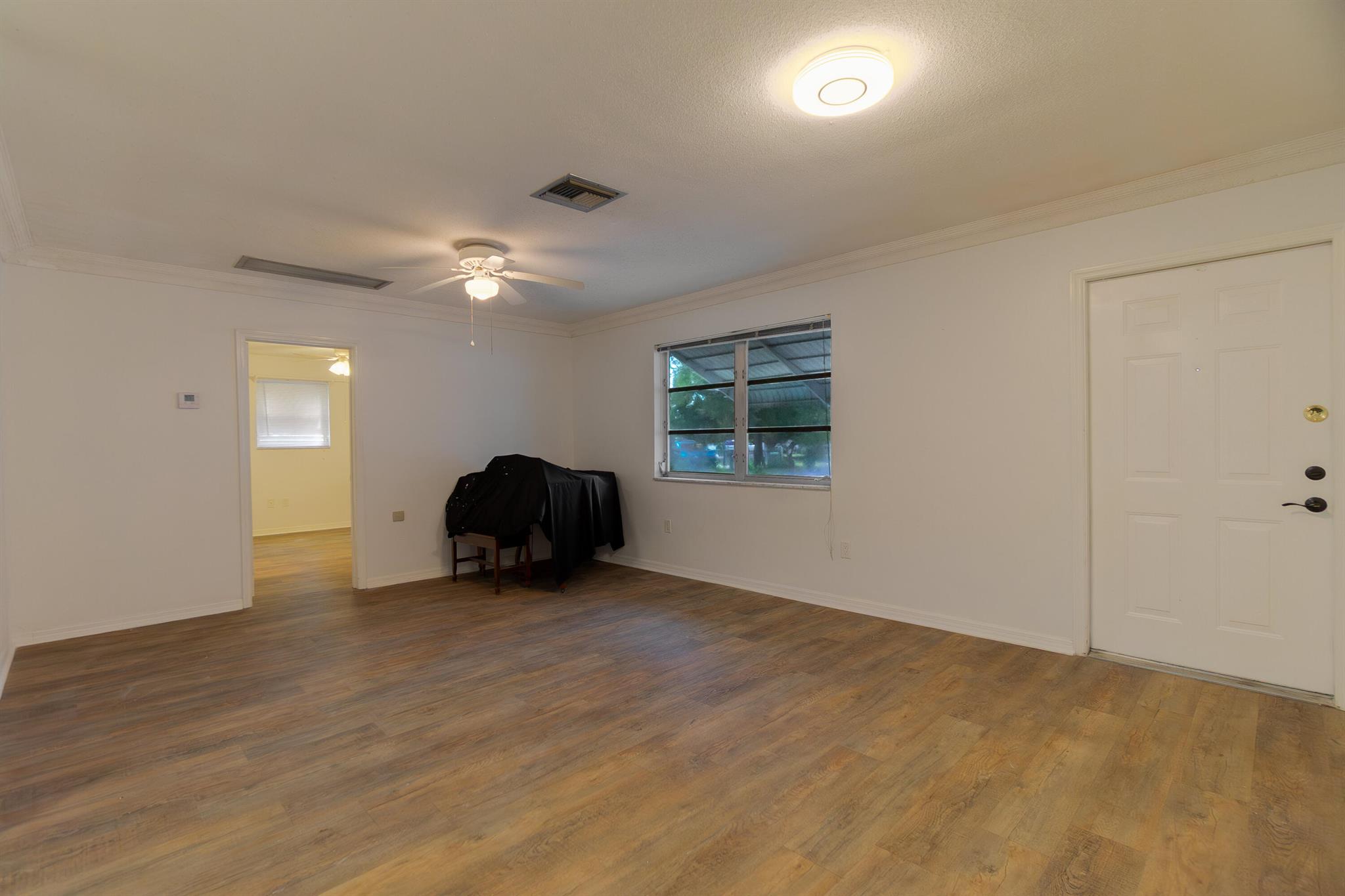 4375 Forest Lane