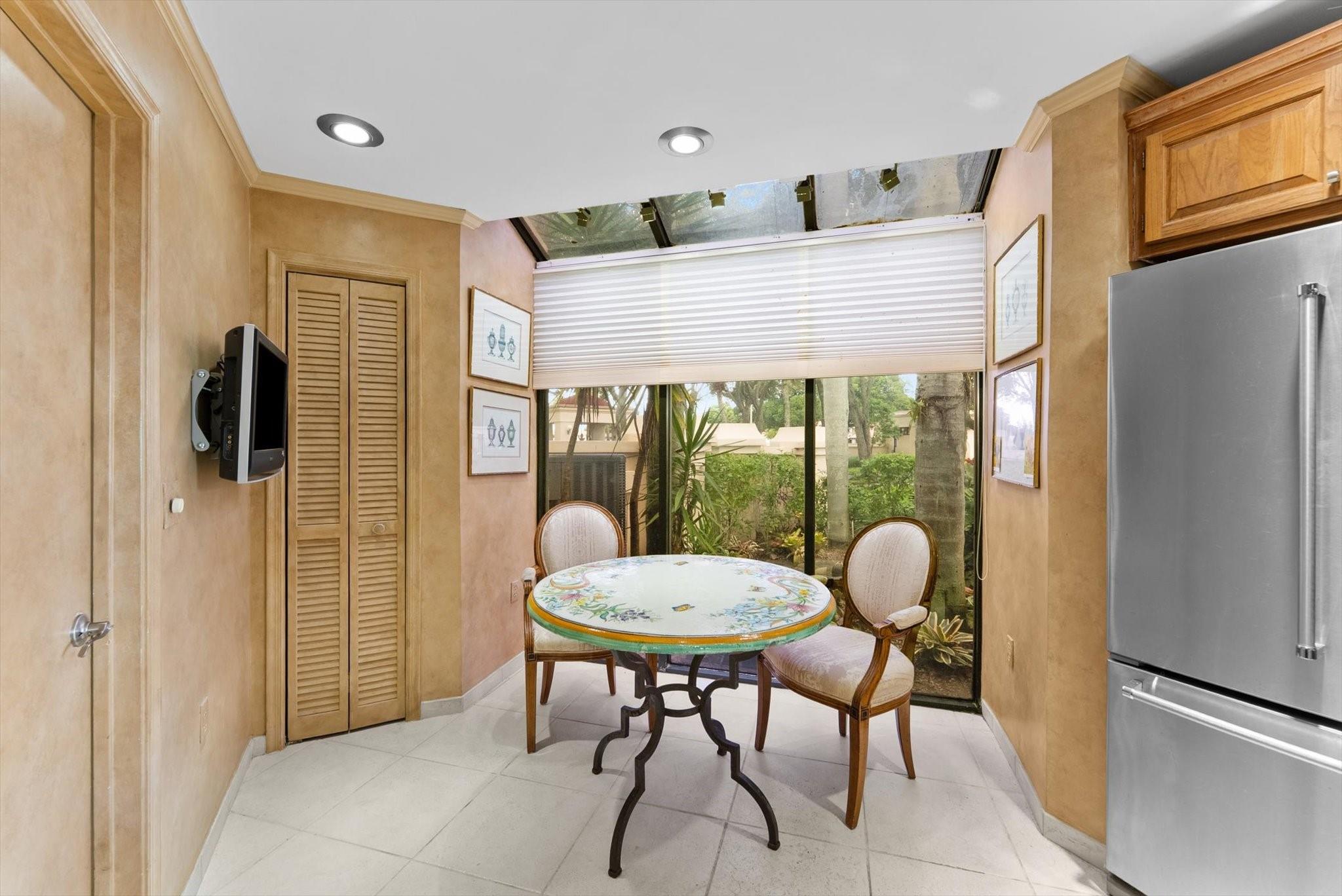Villa Deste - Residential