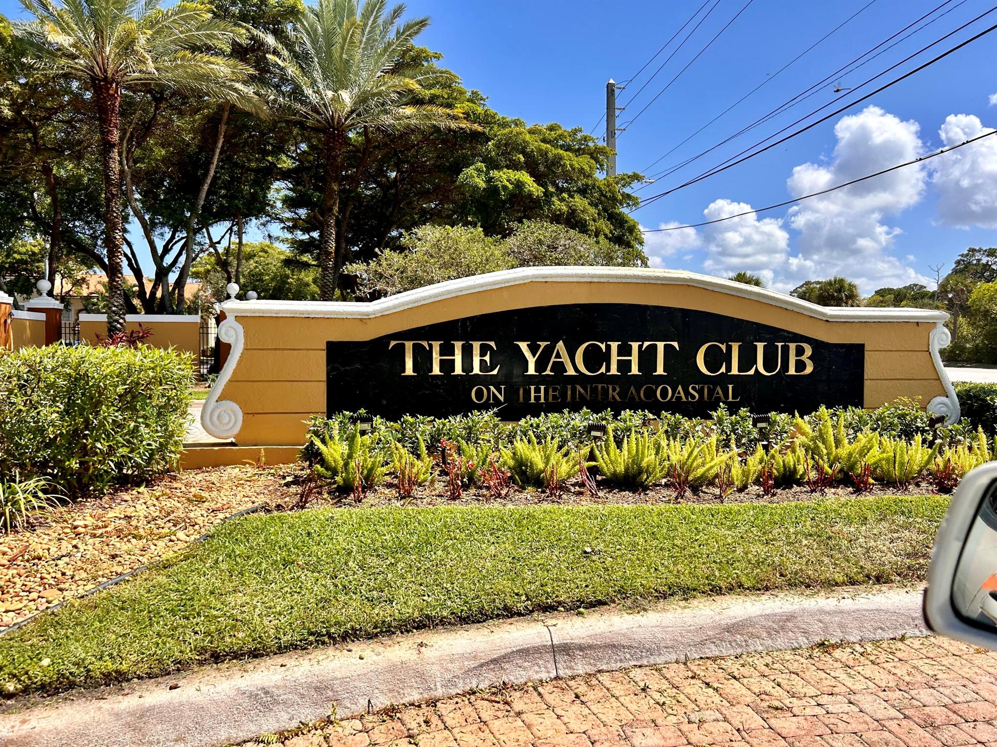 127 Yacht Club Way 109