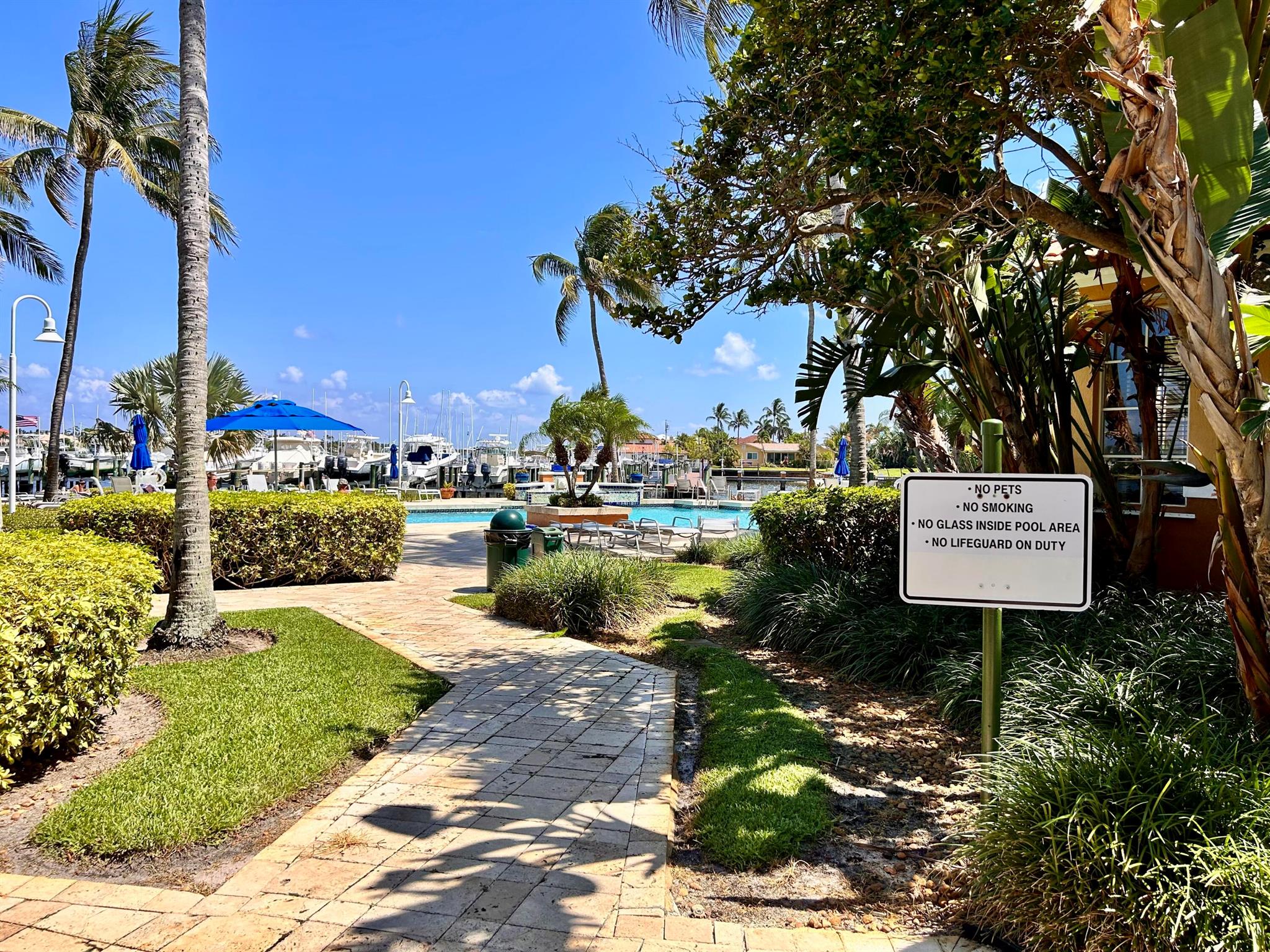 YACHT CLUB ON THE INTRACO - Residential Lease