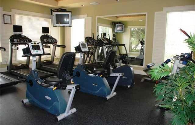 YACHT CLUB ON THE INTRACO - Residential Lease