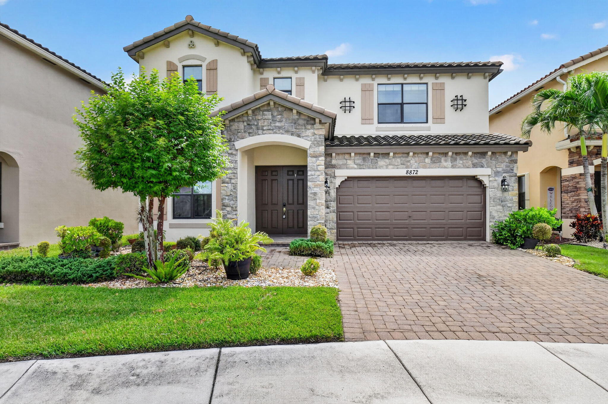 8872 Sandy Creek Way