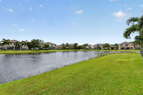 Tiny photo for 8872 Sandy Creek Way, Lake Worth, FL 33467 (MLS # B26083904)